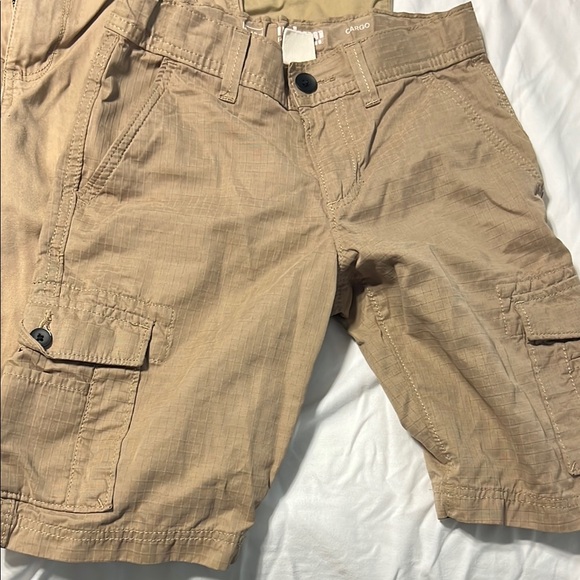 Boys size 8 Tan Cargo Shorts Trio children’s place and Cherokee - Picture 5 of 8
